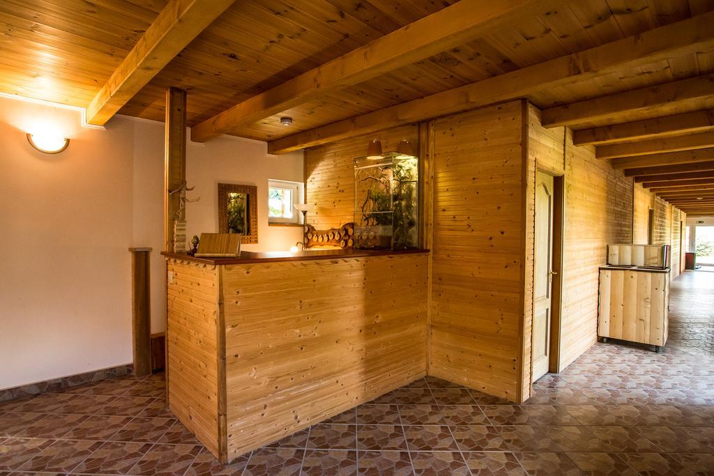 Szatmar Beregi Elmenyliget Aparthotel Fehergyarmat Bagian luar foto