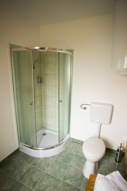 Szatmar Beregi Elmenyliget Aparthotel Fehergyarmat Bagian luar foto