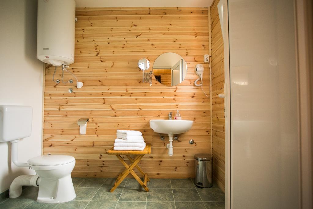 Szatmar Beregi Elmenyliget Aparthotel Fehergyarmat Bagian luar foto